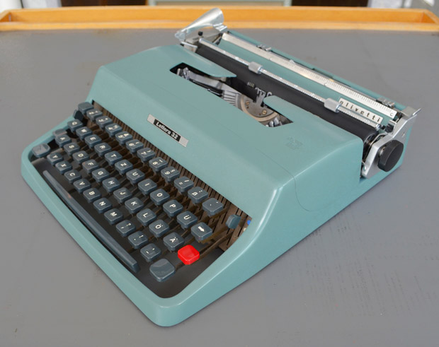 Olivetti Schreibmaschine