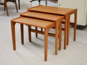 3er Set Satztische / Nesting Tables / Teakholz