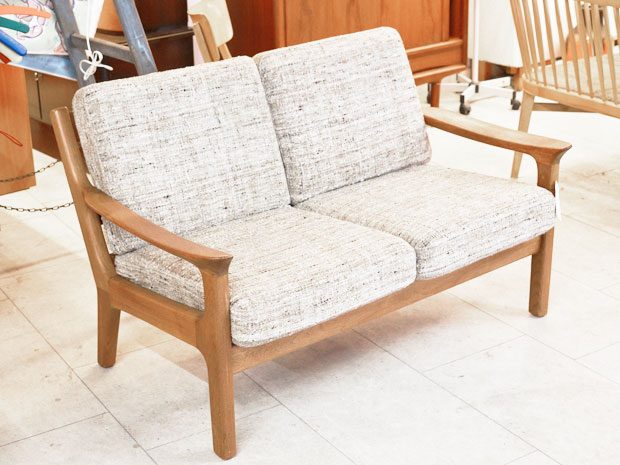 Zweiersofa / Teakholz & Wollbezug /  Juul Kristensen, DK
