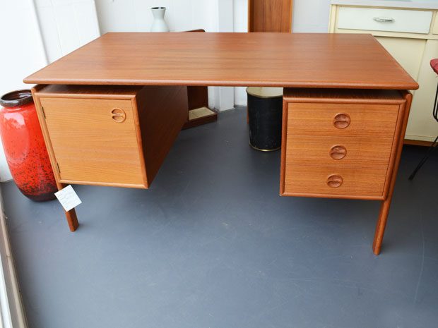 Teakholzschreibtisch / G. V. Gasvig für Gasvig Møbler, DK, 1960er