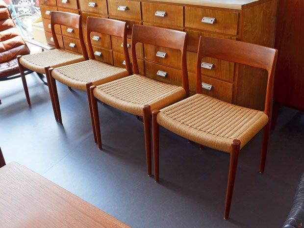 Niels Møller Model 77 Teak und Papercord