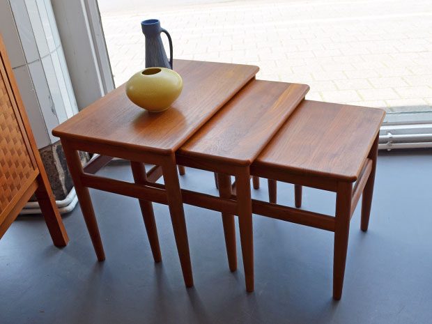 Satztische Teak massiv