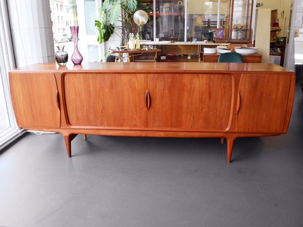 Teak Sideboard HA.19 / Johannes Andersen für Uldum, DK (L 245 cm)