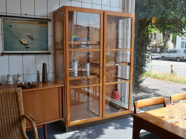 Vitrine / Lehrmittelschrank 50er Jahre, Buche /  Hadü-Lehrmittelschrank, Hagemann, Düsseldorf