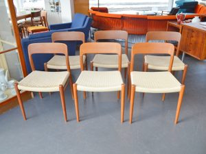 6er-Set Teakstühle Niels Møller, Dänemark / Garngeflecht
