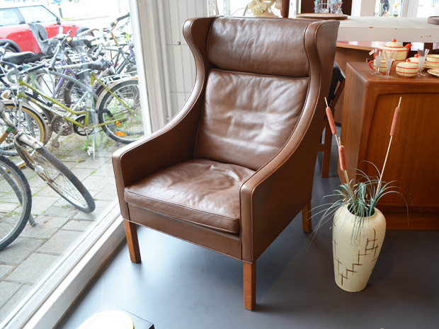Ohrensessel 2204 Wing Chair / Børge Mogensen für Fredericia Furniture, Dänemark / Design: 1963 / Leder & Eiche
