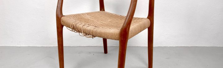 Teak Armlehnstuhl Modell Nr. 67 / Niels Otto Møller für J. L. Møller, Denmark