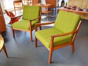 Ein Teak Sessel  von Ole Wanscher in Grün