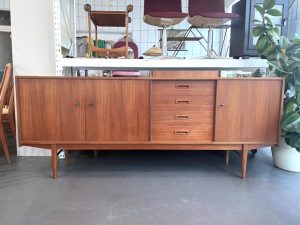 60er Jahre Teak Sideboard / Länge: 208 cm