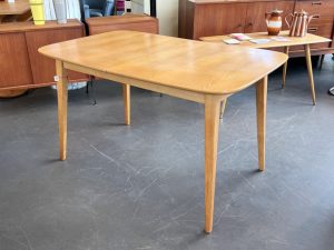 Esstisch aus Buche und Rüster (Ulme) von Hainke Patent Tische / zum Ausziehen