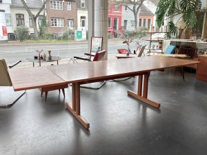 Shaker Teak Esstisch von Hans J. Wegner für Getama / Länge 190 – 290 cm x B 95 cm