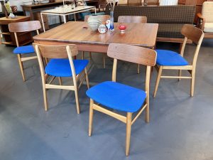 6er Set Stühle von Farstrup Møbler / Buche und Teak / neu bezogen