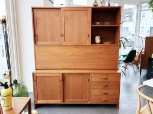 Teak Schrank RY-16 von Hans Wegner für Ry Møbler