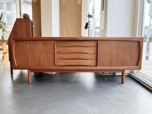 Teak Sideboard von H.P. Hansen, Denmark