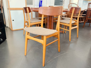 6er Set Stühle von Farstrup, made in Denmark / Teak & Buche