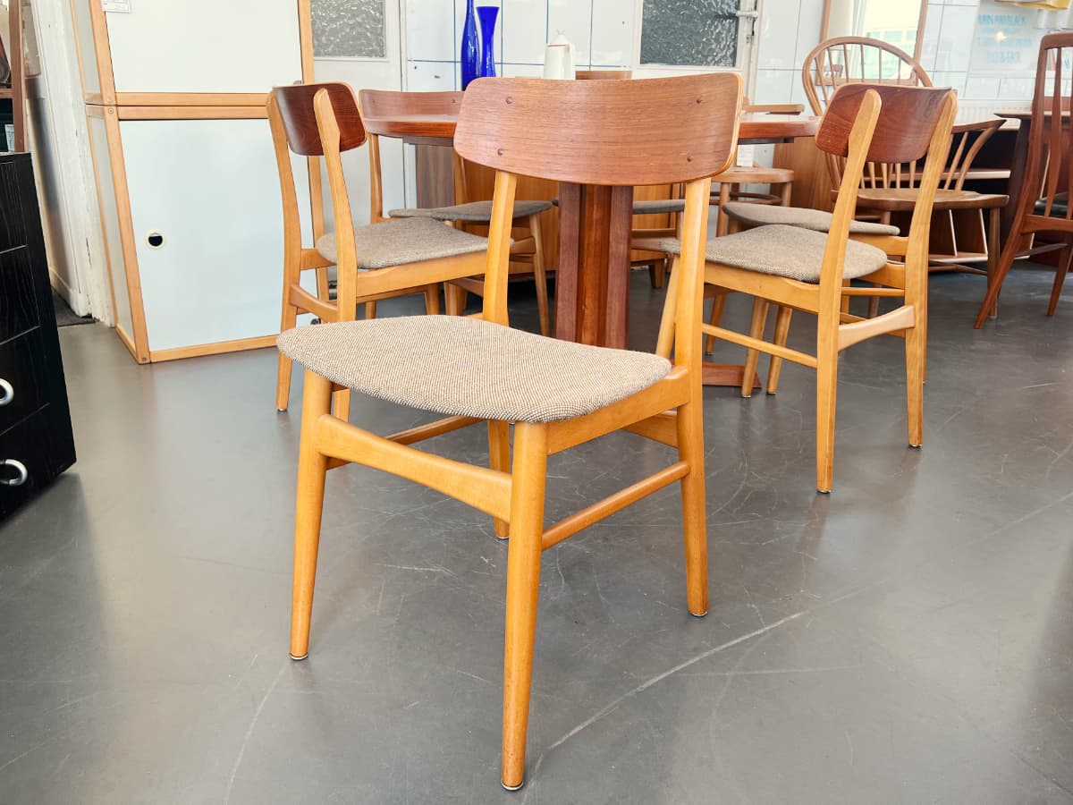 6er Set Stühle von Farstrup, made in Denmark / Teak & Buche