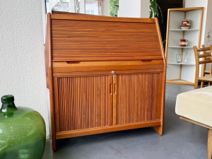 Teak Sekretär mit Lamellentüren von Langeskov Møbelfabrik A/S