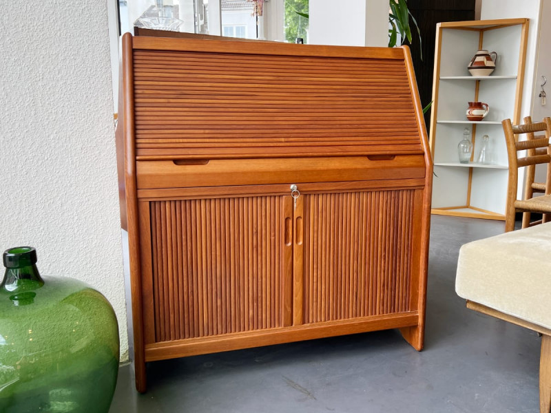 Teak Sekretär mit Lamellentüren von Langeskov Møbelfabrik A/S