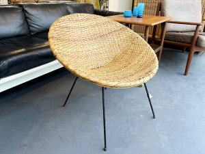 Balloon-Sessel aus Rattan mit Metallgestell