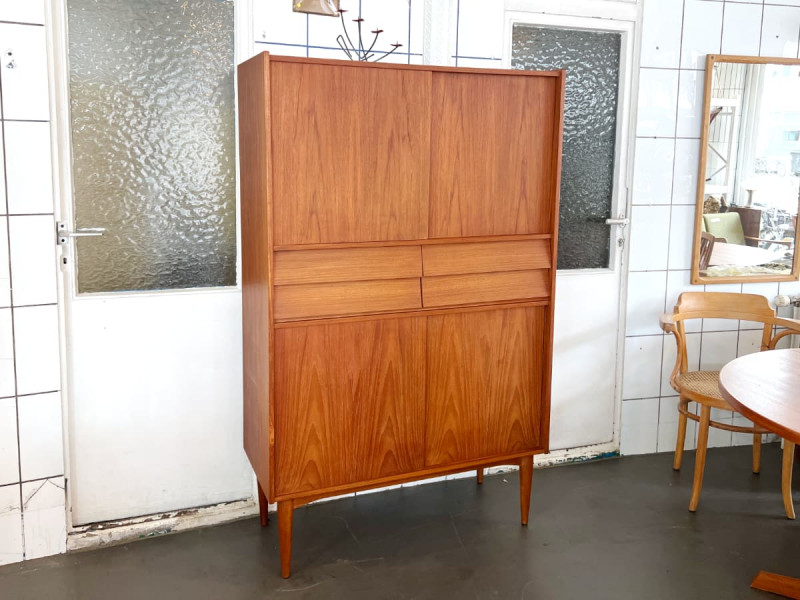 Teak Schrank mit Schiebetüren & Schubladen