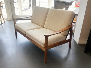 Teak 2er Sofa / Zweisitzer mit Wollbezügen