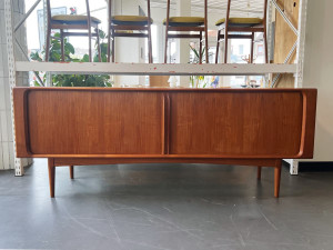 Teak Sideboard Model 142 von Bernhard Pedersen & Son, Denmark 1960s