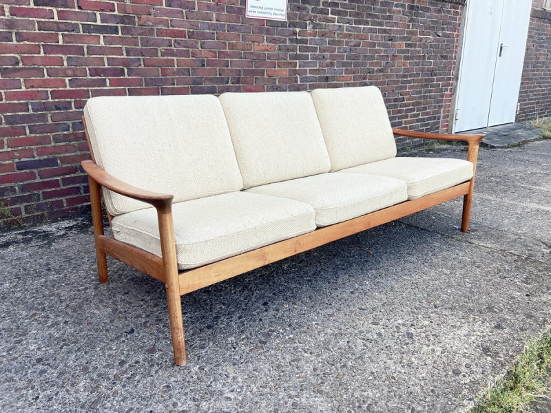 Dänisches Teak Sofa / 3-Sitzer