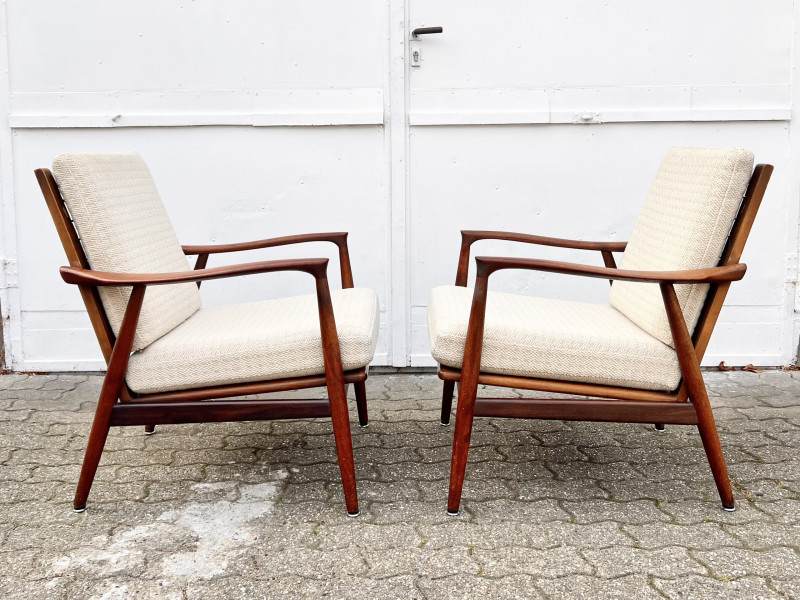 2er Set Teak Sessel mit Wollbezug
