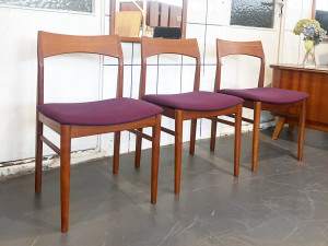3er Set Teak Stühle von Henning Kjaernulf für Vejle Stole og Møbelfabrik / neu bezogen
