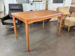 Dänischer Teak Esstisch mit 2 Erweiterungsplatten