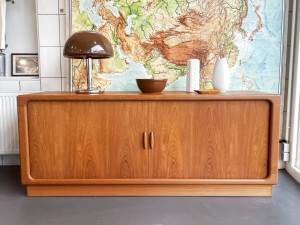 Teak Sideboard von Dyrlund mit Lamellentüren